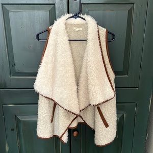 MAURICES VEST small/Medium